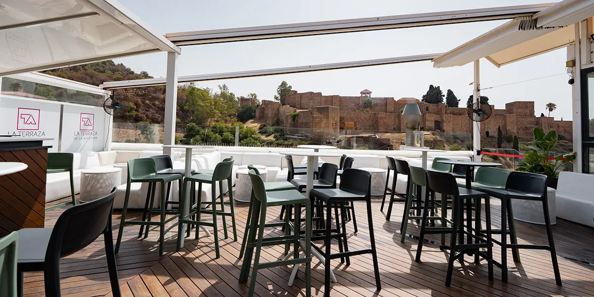 La Terraza de La Alcazaba con Increíbles Vistas